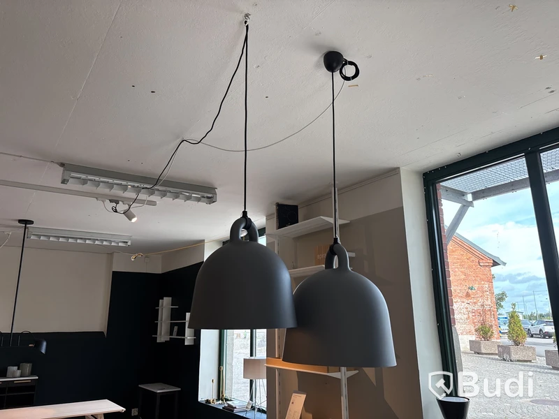 2 st. Pendellampa Normann Copenhagen. Ord. pris inkl. moms: ca 4070 kr