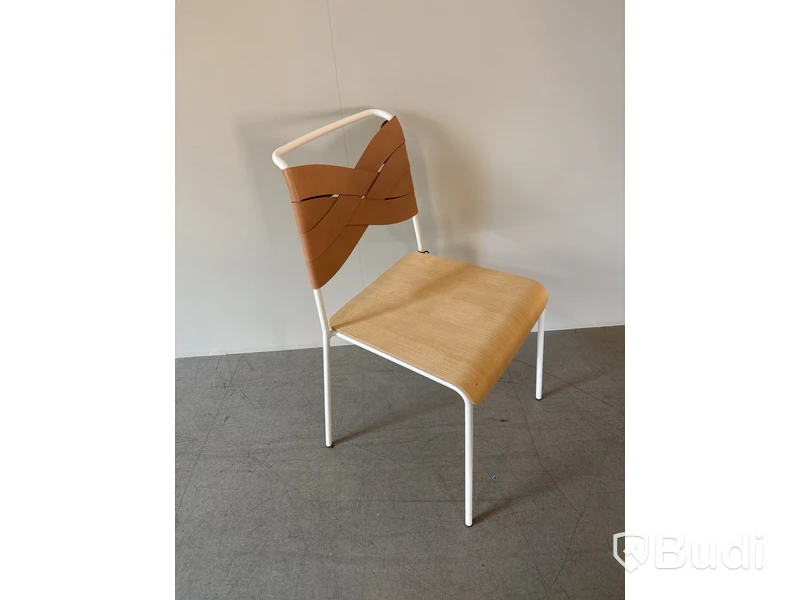 Stol Design House Stockholm. Ord. pris inkl. moms: ca 4975 kr