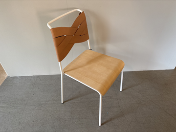 Stol Design House Stockholm. Ord. pris inkl. moms: ca 4975 kr