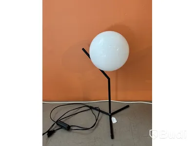 Golvlampa med vit glob, Flos, IC T1 HIIH,  Ord. pris inkl. moms: ca 5680 kr