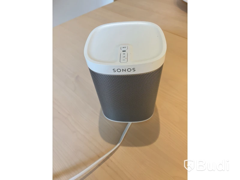 Högtalare Sonos Play:1. Ord. pris inkl. moms: ca 1049 kr