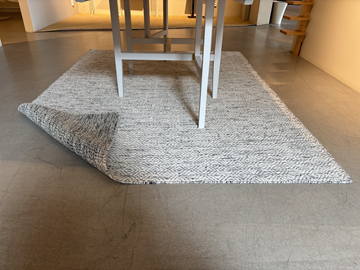 Matta, vändbar. Ord pris inkl. moms: ca 8000 kr