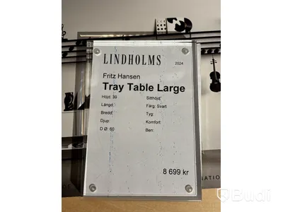 Hyllsystem med skrivbord String. Ord. pris inkl. moms: ca 4000 kr