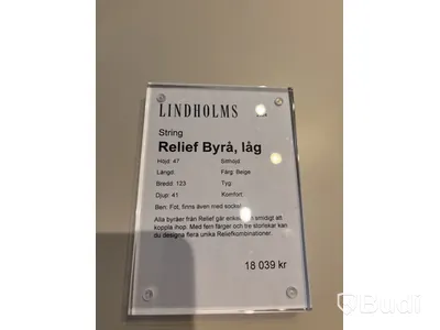 Byrå String Relief. Ord. pris inkl. moms: ca 18 039 kr