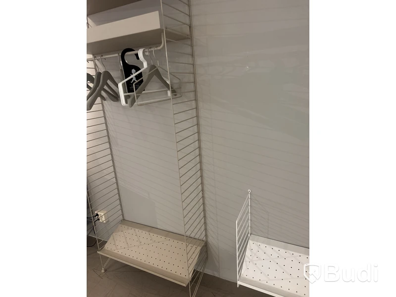 Klädhängare inkl.skoställ String. Ord. pris inkl. moms: ca 5000 kr