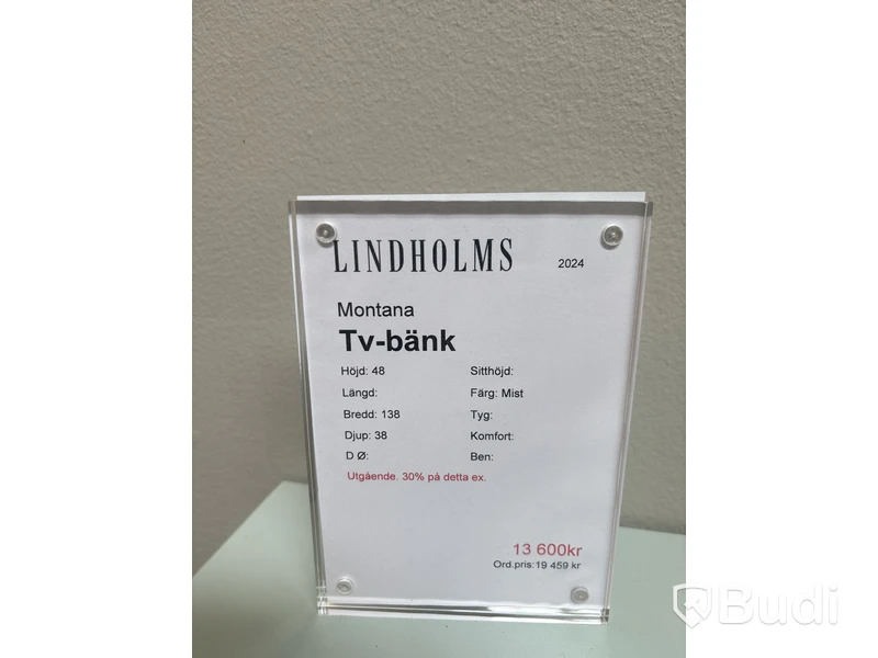 TV-bänk Montana. Ord. pris inkl. moms: ca 19 459 kr