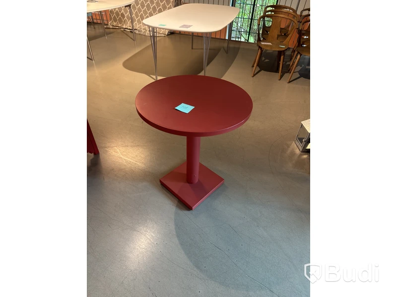 Bord Källemo "NON" Ord. pris inkl. moms: ca. 10.000 kr