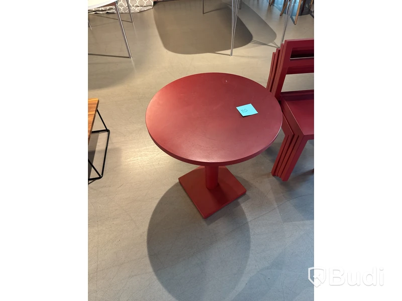Bord Källemo "NON" Ord. pris inkl. moms: ca. 10.000 kr