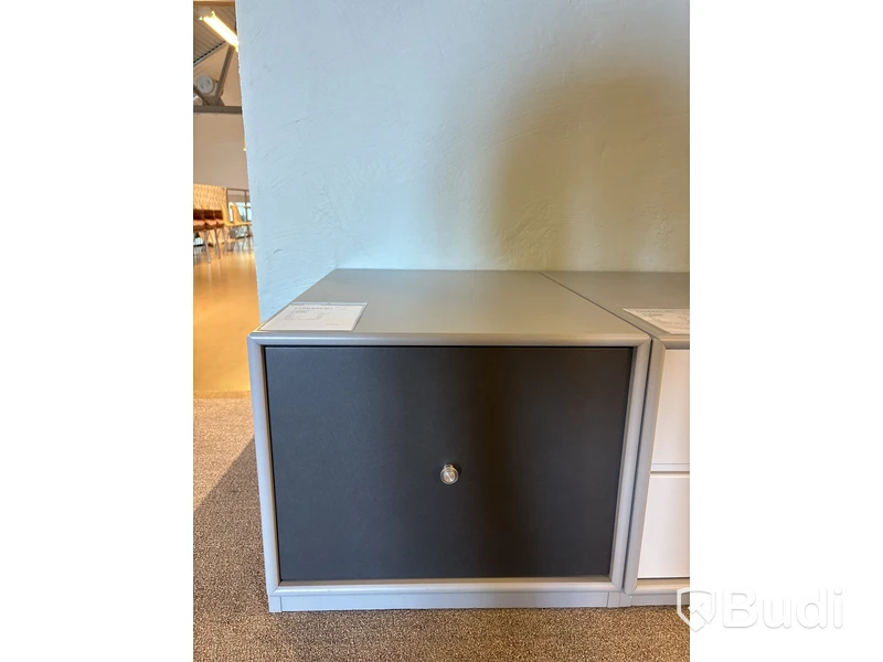 Låda Montana. Ord. pris inkl. moms: ca 2670 kr