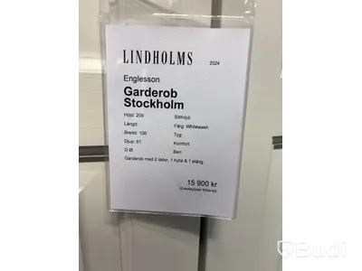 Garderob Englesson. Ord. pris inkl. moms: ca 15 900 kr