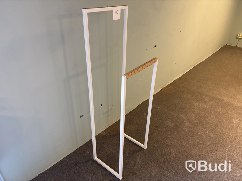 Klädhängare scherlin Ord. pris inkl. moms: ca 7331 kr