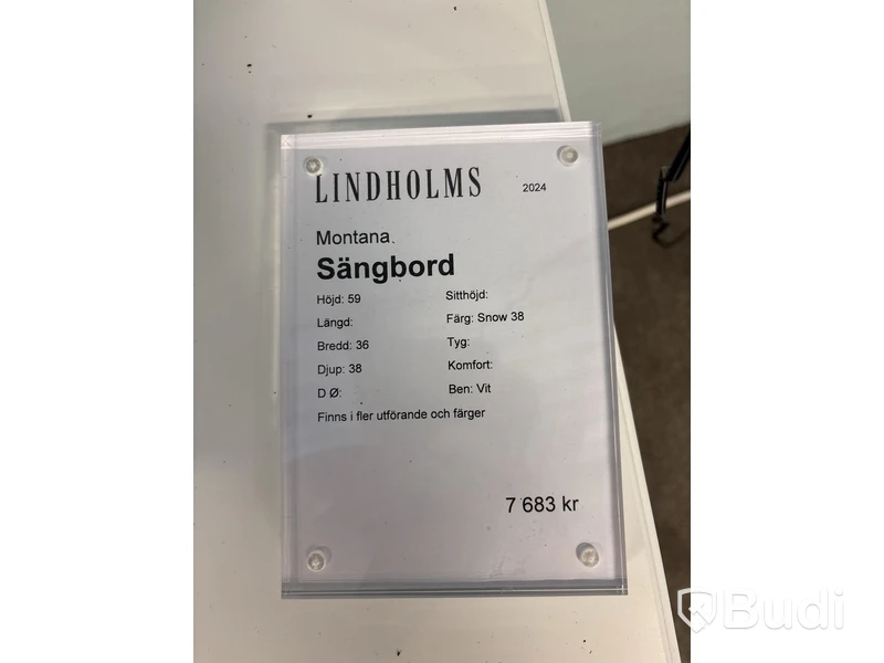 Sängbord Montana Snow. Ord. pris inkl. moms: ca 7683 kr