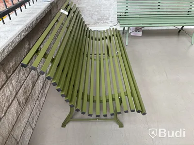 Bänk i metall Fermob Ord. pris inkl. moms: ca 6000 kr