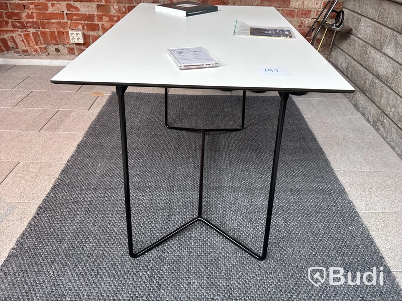 Bord, Grythyttan High Tech- Ord. pris inkl. moms ca: 5 810 kr
