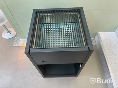 Utomhusgrill, RÖSHULTS Ord. pris inkl. moms: ca 18 000 kr