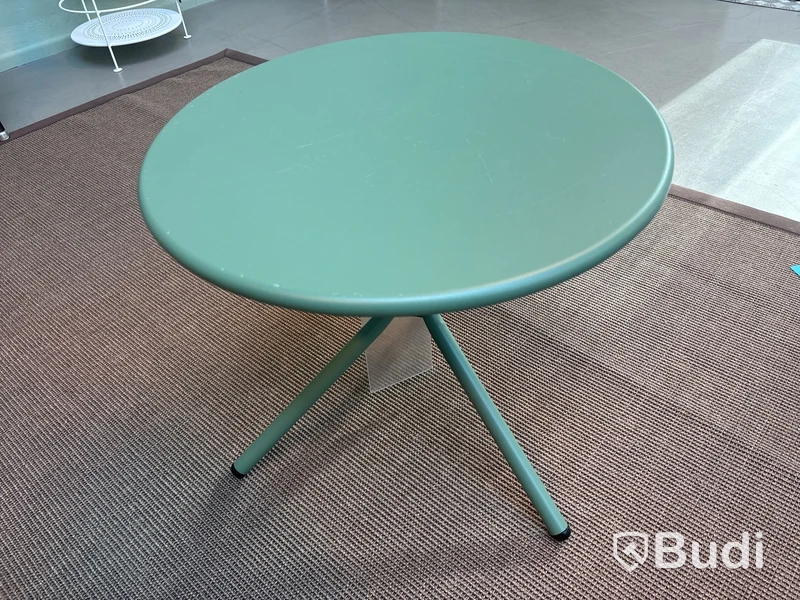 Bord Ord. pris inkl. moms: ca 2100 kr