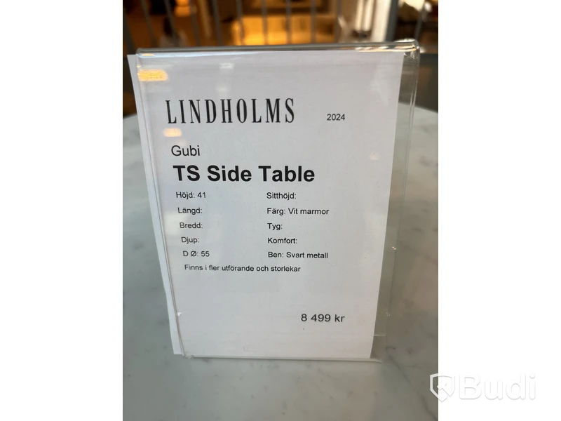 Sidobord, Gubi Vit marmor - Ord. pris inkl. moms ca: 8 499 kr