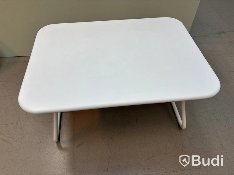 Bord Fermob Ord. pris inkl. moms: ca 3000 kr