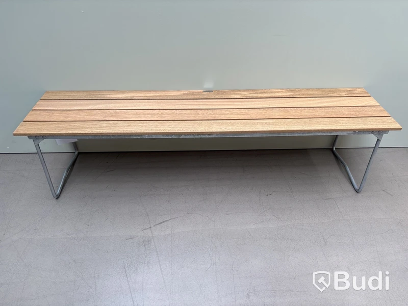 Sittbänk Grythyttan Ord. pris inkl. moms: ca 5720 kr