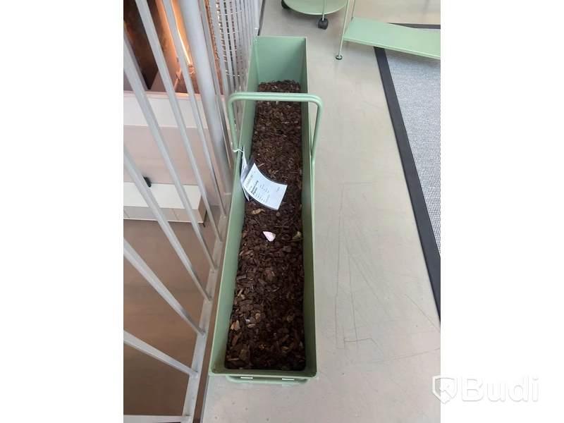 Blomlåda Fermob, Ord. pris inkl. moms: ca 7395 kr