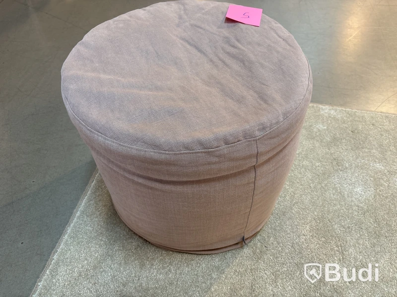 Sittuff, Sits Ord. pris inkl. moms: ca 1000 kr