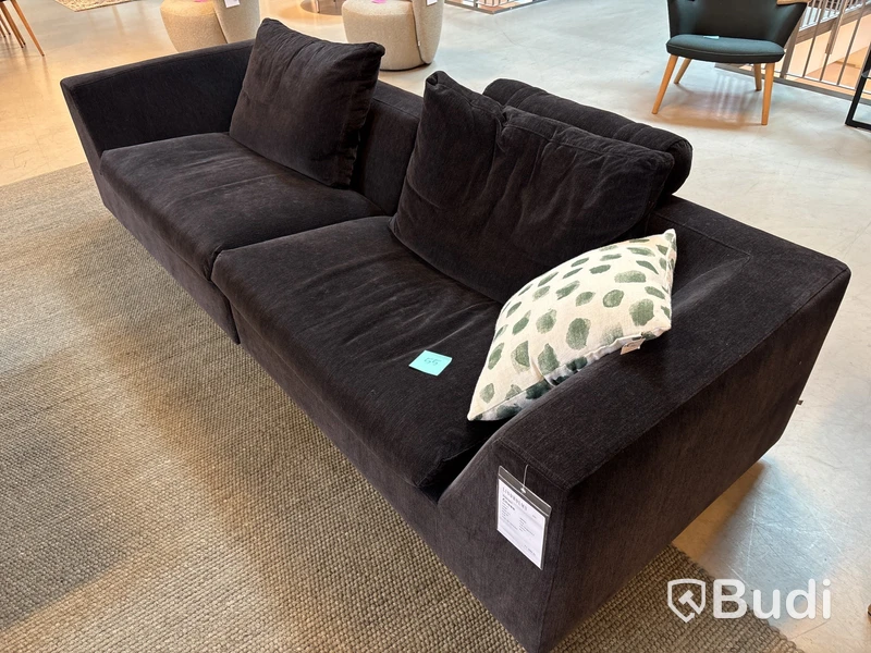 Soffa Eilersen Chess Ord. pris inkl. moms: ca 71 390 kr