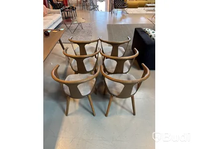 6 st. stolar & Tradition In Between. Ord. pris inkl. moms: ca 6860 kr