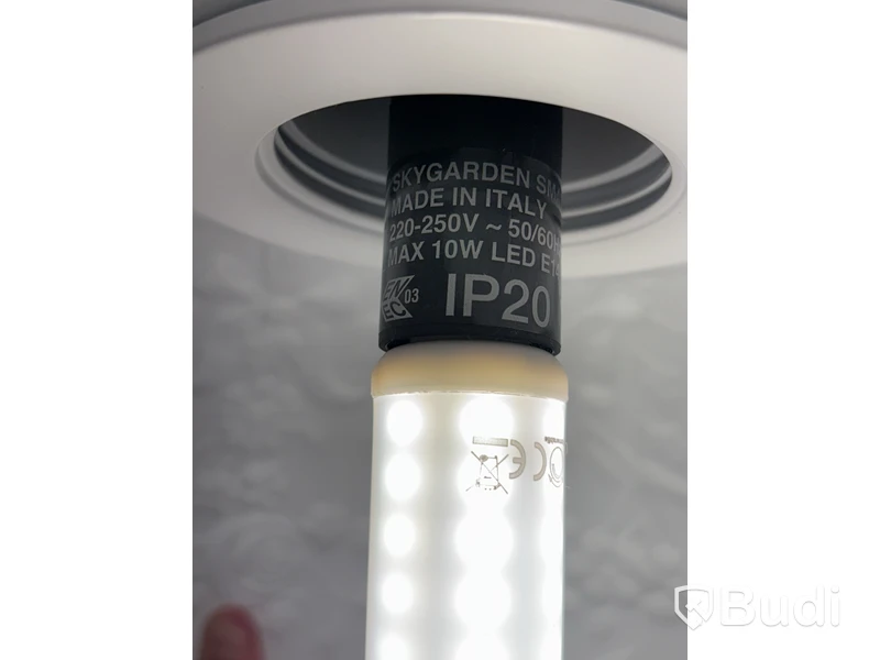 Taklampa SkyGarden. Ord. pris inkl. moms: ca 16 430 kr