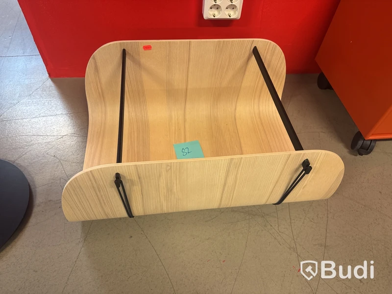 Vedkorg Ord. pris inkl. moms: ca 1500 kr