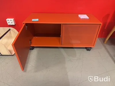 TV-bänk Montana. Ord. pris inkl. moms: ca 9600 kr