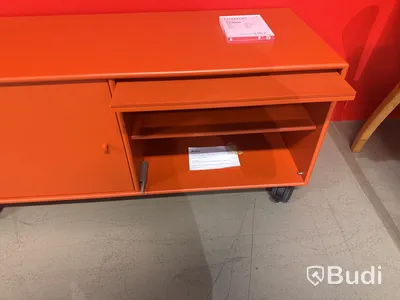 TV-bänk Montana. Ord. pris inkl. moms: ca 9600 kr