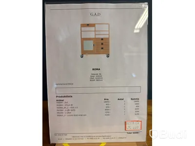 Skåp G.A.D Roma. Ord. pris inkl. moms: ca 25 600 kr