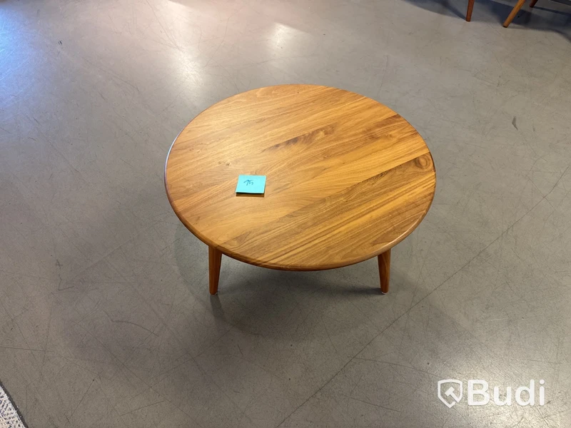 Soffbord Carl Hansen CH008. Ord. pris inkl. moms: ca 24 871 kr