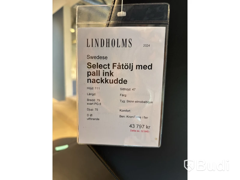Fåtölj Swedese Select inkl. fotpall. Ord. pris inkl. moms: ca 43 797 kr