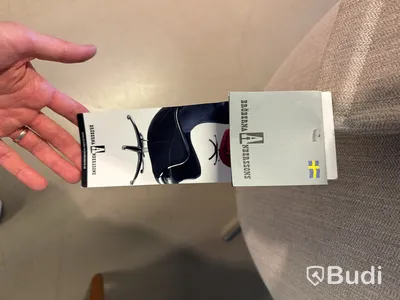 Fåtölj Bröderna Andersson Status. Ord. pris inkl. moms: ca 27 730  kr