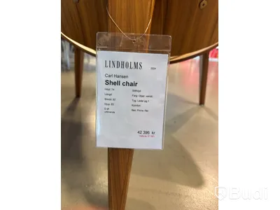 Fåtölj Carl Hansen Shell. Ord. pris inkl. moms: ca 42 396 kr