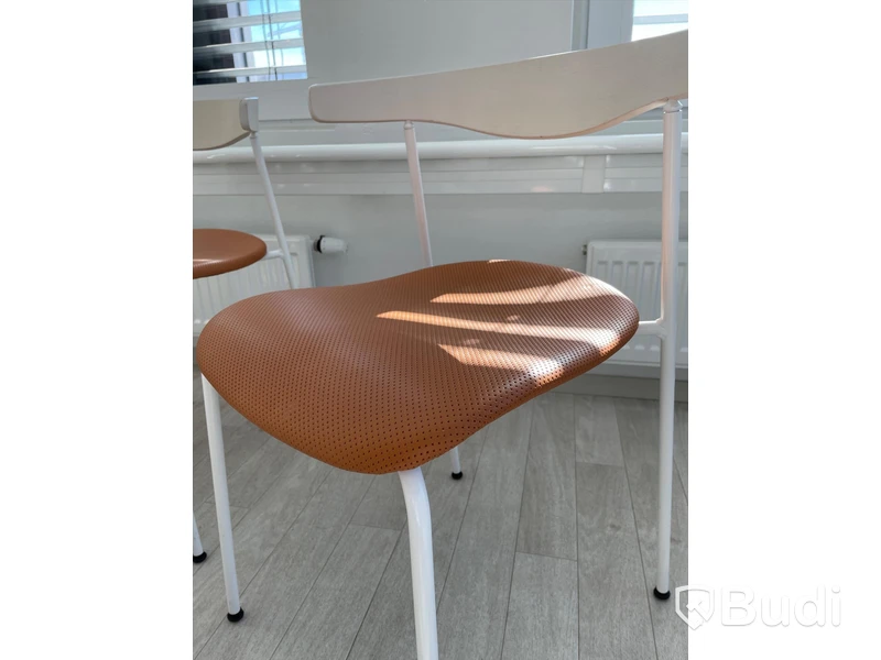 2 st Stolar med skinnsits edsbyn