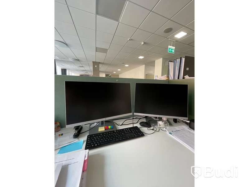 2 st Datorskärmar  HP