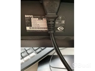 2 st Datorskärmar BENQ , SAMSUNG