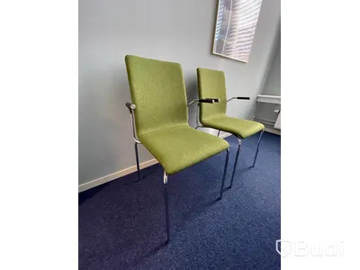 2 st gröna stolar EKV