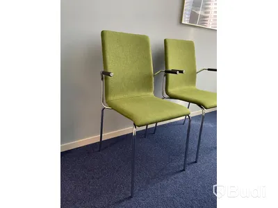 2 st gröna stolar EKV