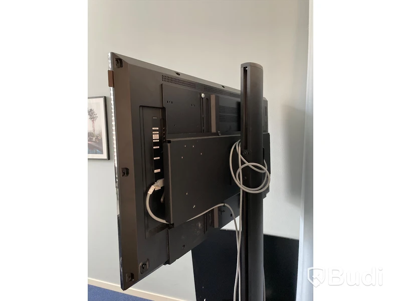 TV SAMSUNG DB48E 50” på ställ