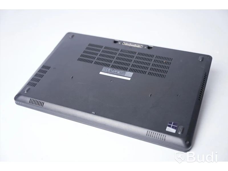 Dator DELL Latitude E5570, i5-6300U, 8 GB RAM, 256 GB SSD (Inget OS) ink Laddare