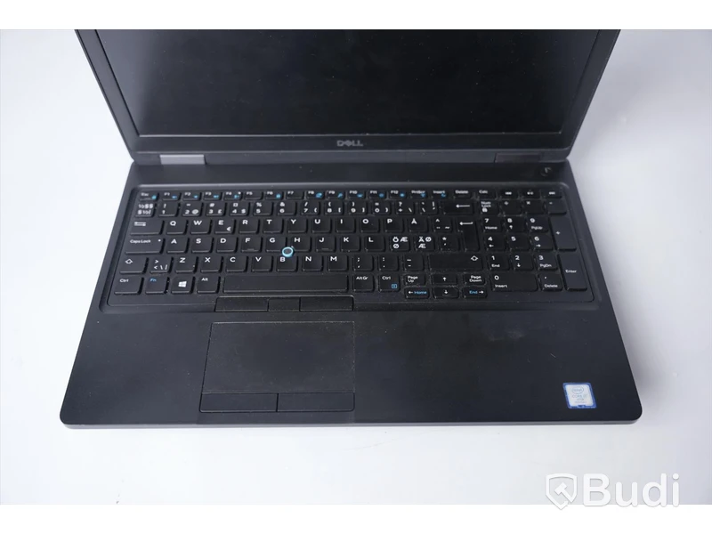 Dator DELL Latitude 5590, i7-86500, 16 GB RAM, 500 GB SSD (Inget OS) ink Laddare