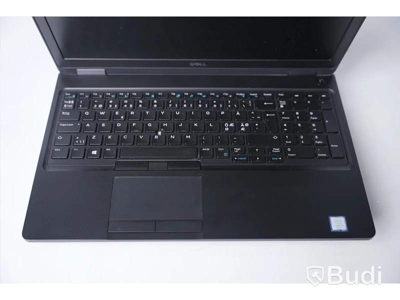 Dator DELL Latitude 5590, i5-7300U, 16 GB RAM, 240 GB SSD (Inget OS) ink Laddare