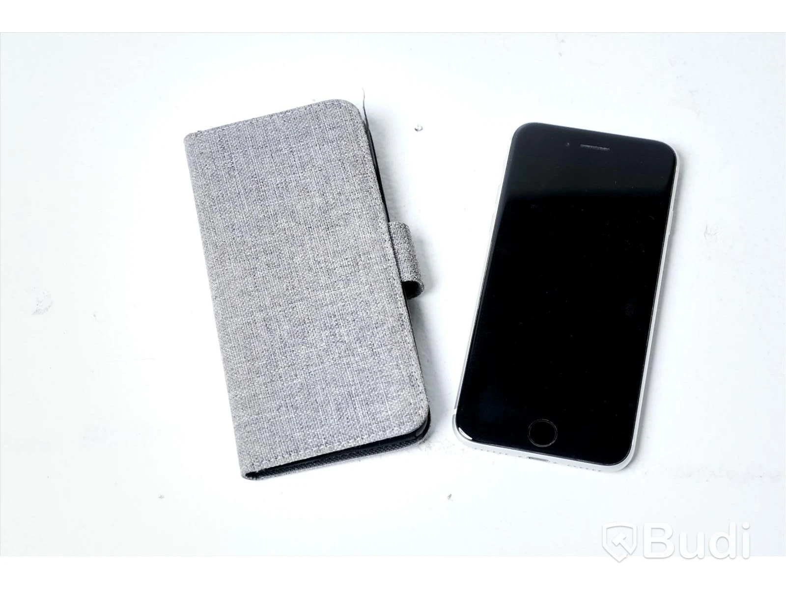 iPhone SE - 64 GB, batterihälsa 94 procent, Saknar laddare