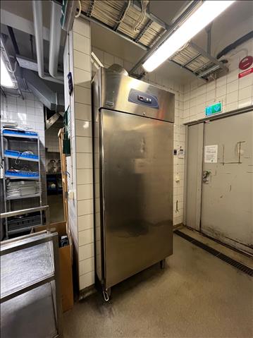 Kylskåp Electrolux ca mått 87x66x212 cm