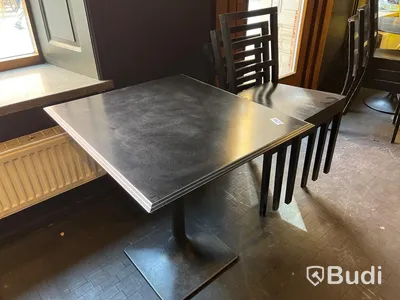 Bord och 3 st stolar TON ca mått: 75x65 cm