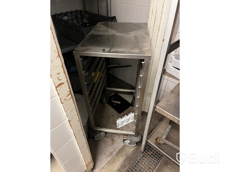 Rostfri rullvagn för plåtar