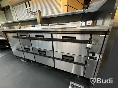 Barö ink kylbänkar, ställningar, blandare osv Obs! Displaydisk och öltappar ingår ej
